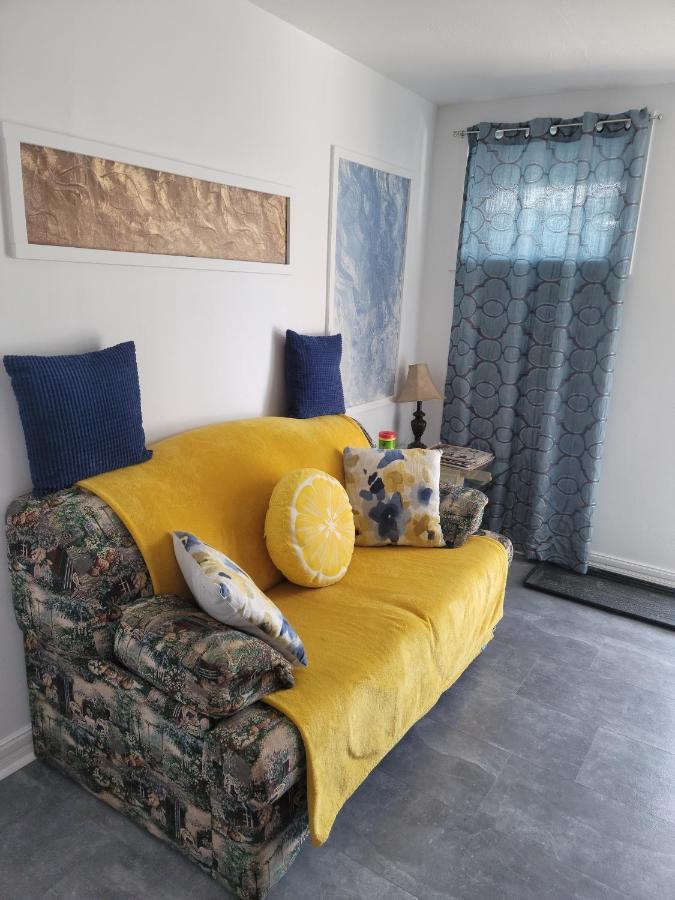 Cozy Quiet Place Next To Hwy Smart Tv+Wifi+Netflix Едмъндстън Екстериор снимка